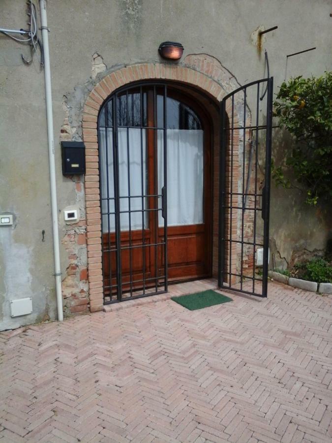 Casa Agostini Daire Lari Dış mekan fotoğraf