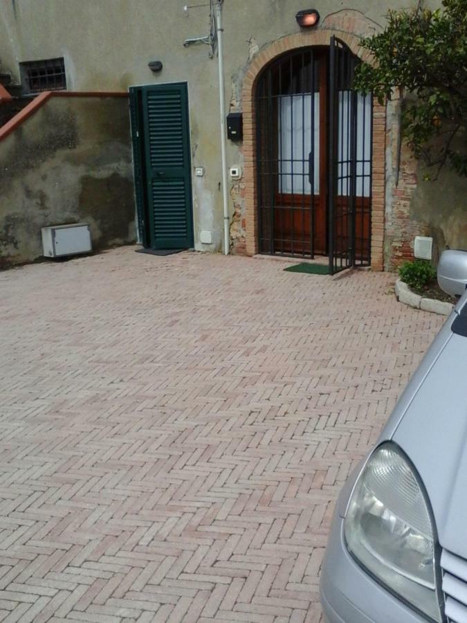 Casa Agostini Daire Lari Dış mekan fotoğraf